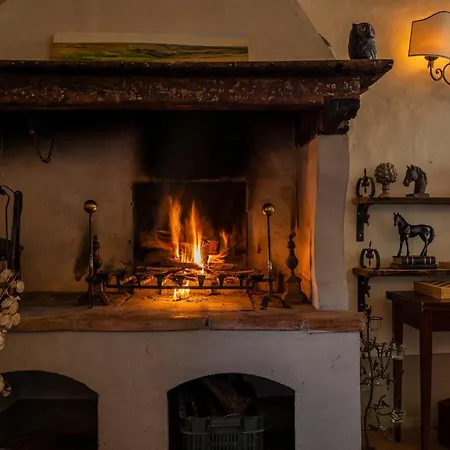Lupaia-2
